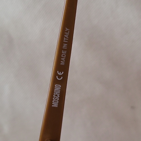 Moschino sunglasses - Picture 2 of 4